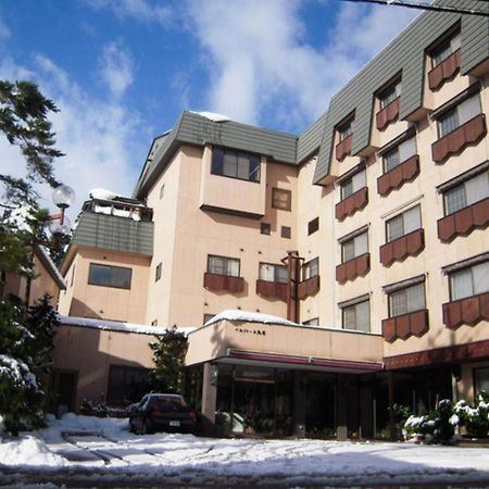 Hotel Bergtour Marukita à Hakuba Extérieur photo