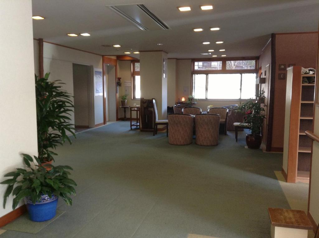 Hotel Bergtour Marukita à Hakuba Extérieur photo